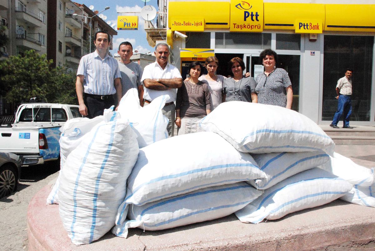 Taşköprü\'de "Mavi Kapak Kampanyası" Devam Ediyor