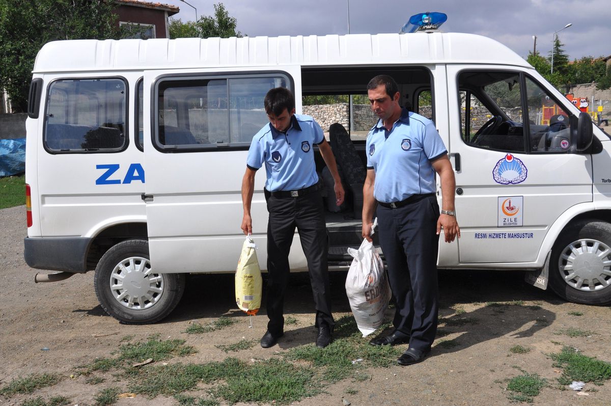 Zile Belediyesi\'nden 750 Aileye Yardım