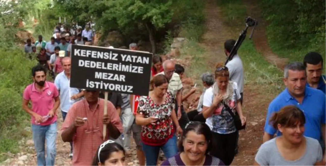 \'Zini Kurbanları\'na Anma