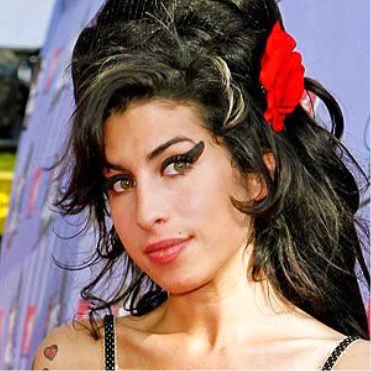 Amy Winehouse\'un Eski Eşi Ölüm Döşeğinde