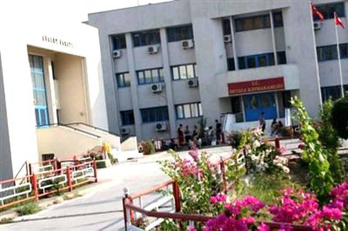 Batan Teknedeki 19 Genç Ölümden Döndü (2)