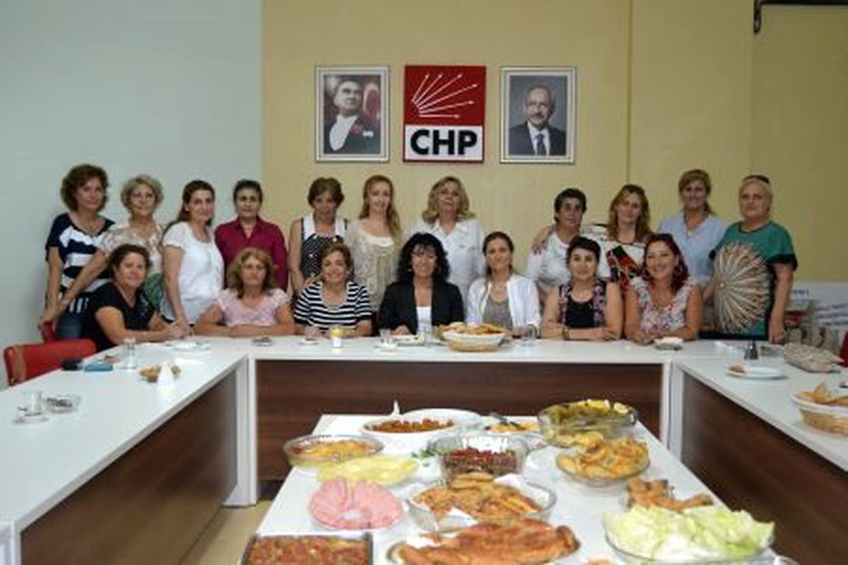 Beylikdüzü, Kadın Kollarını Ağırladı