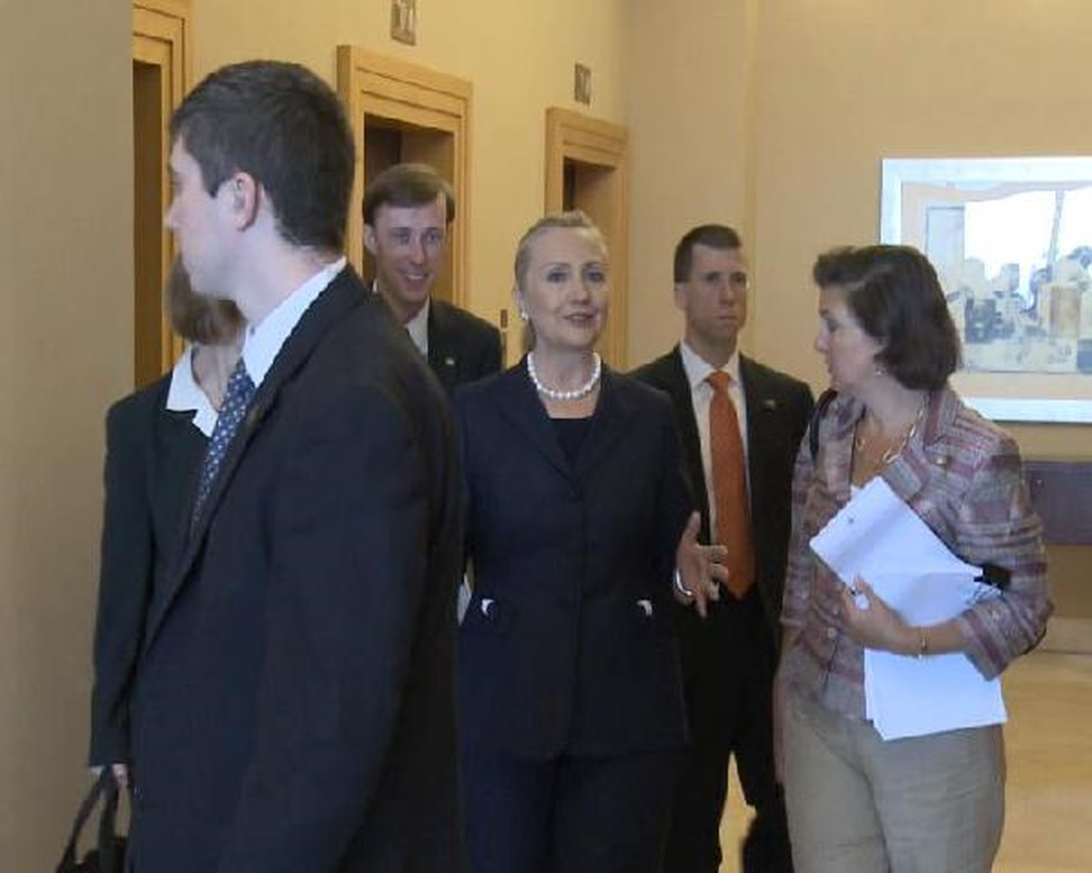 Davutoğlu ile Clinton\'un Görüşmesi Sona Erdi (2)