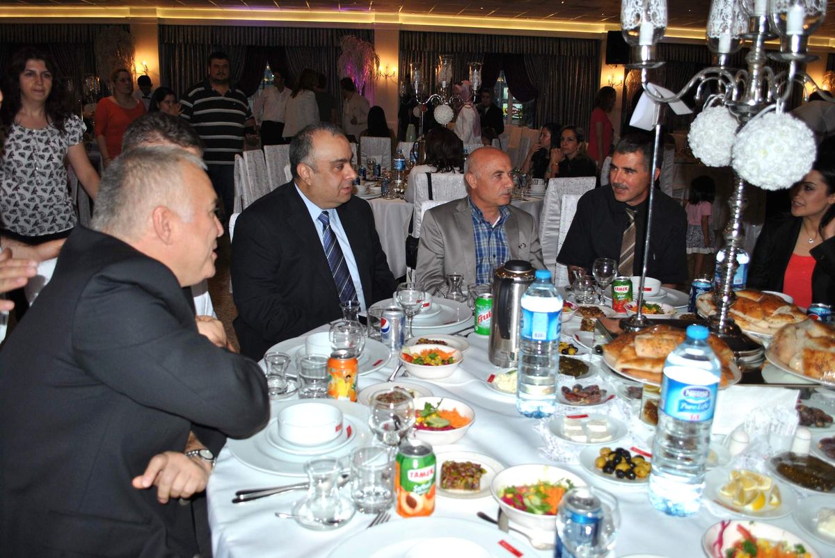 Eczacılar Odası İftar Yemeği Verdi