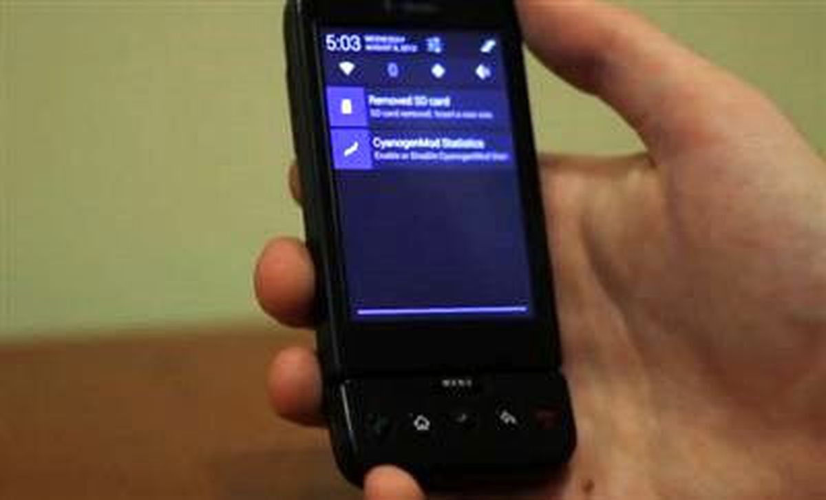 Emektar cebe Android 4.1...