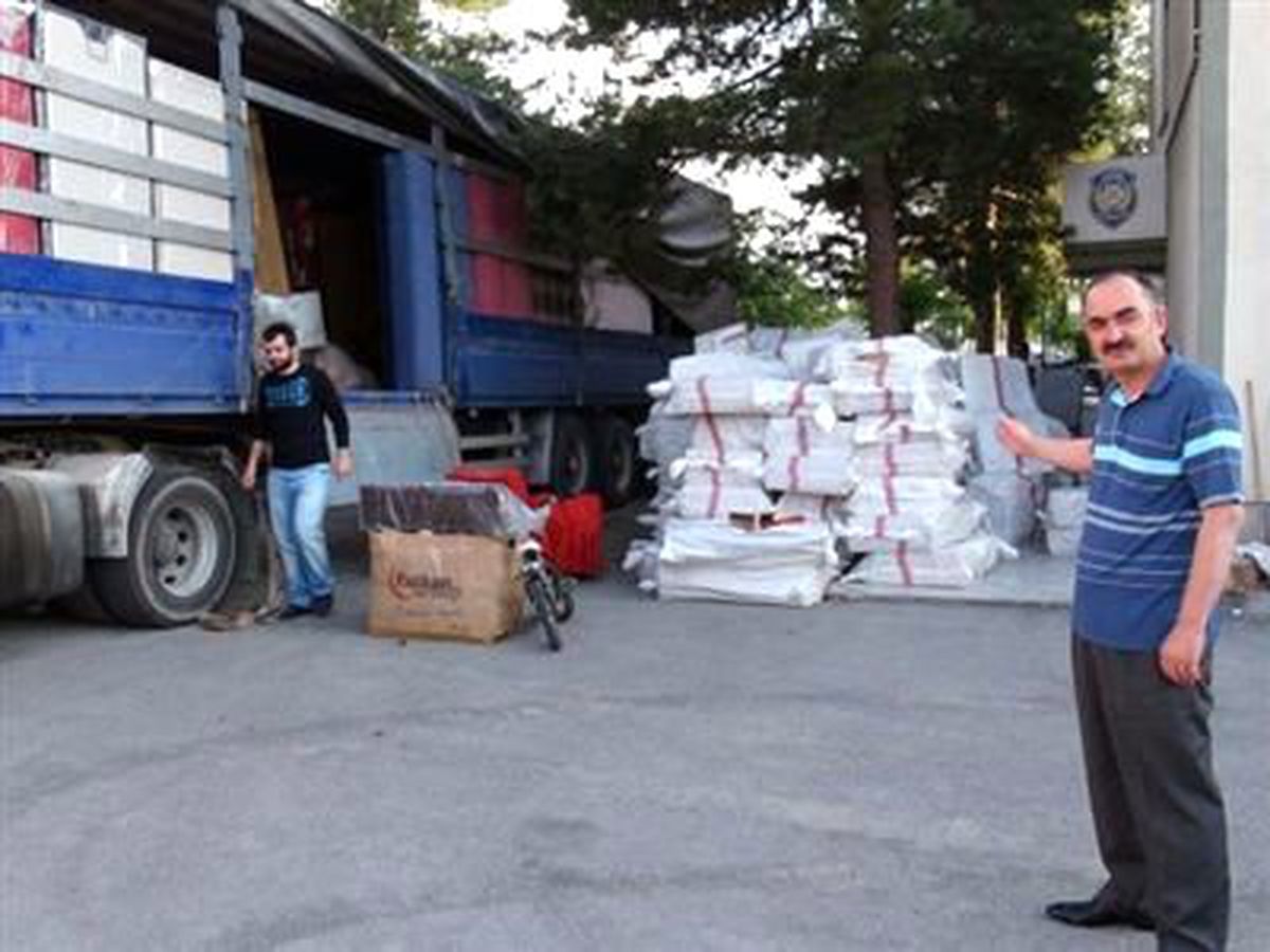 Erzincan\'da 200 Bin Paket Kaçak Sigara Ele Geçirildi