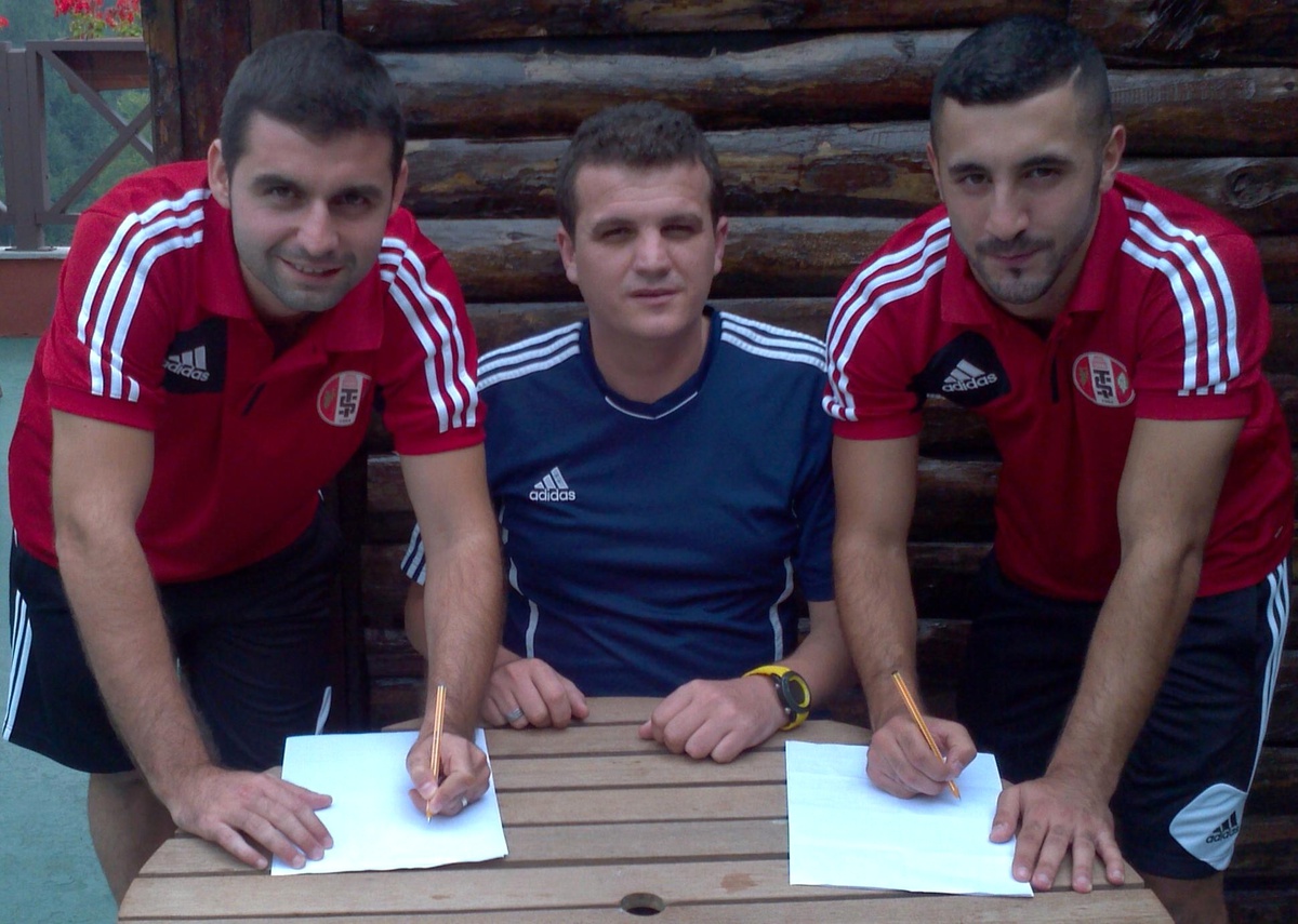 Hasan Engin ve Tunay Turgutspor\'a İmzayı Attı