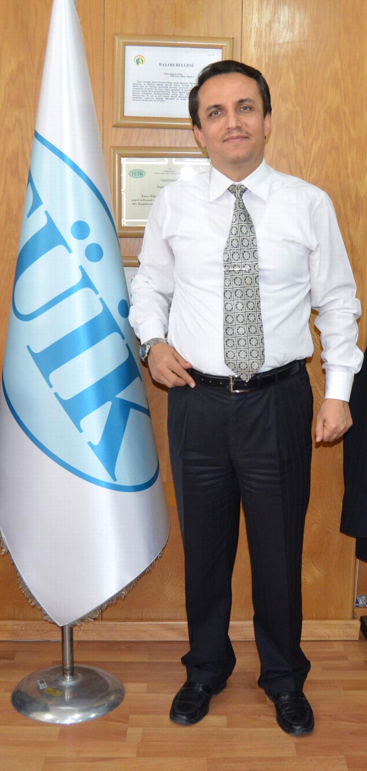 İzmir\'de İntihar Girişimlerinin En Büyük Nedeni Geçimsizlik