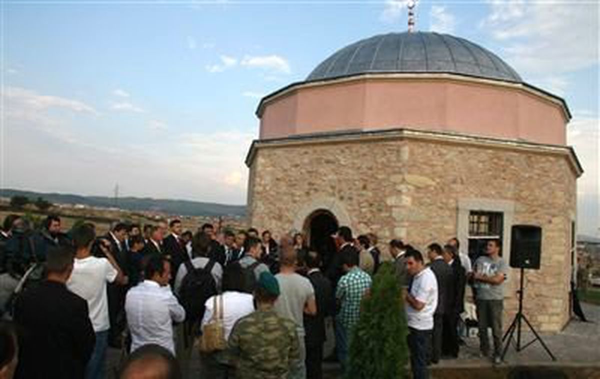 Kosova\'nın Başkenti Priştine\'de Tika Tarafından Restorasyonu Tamamlanan Sultan 1.Murad...