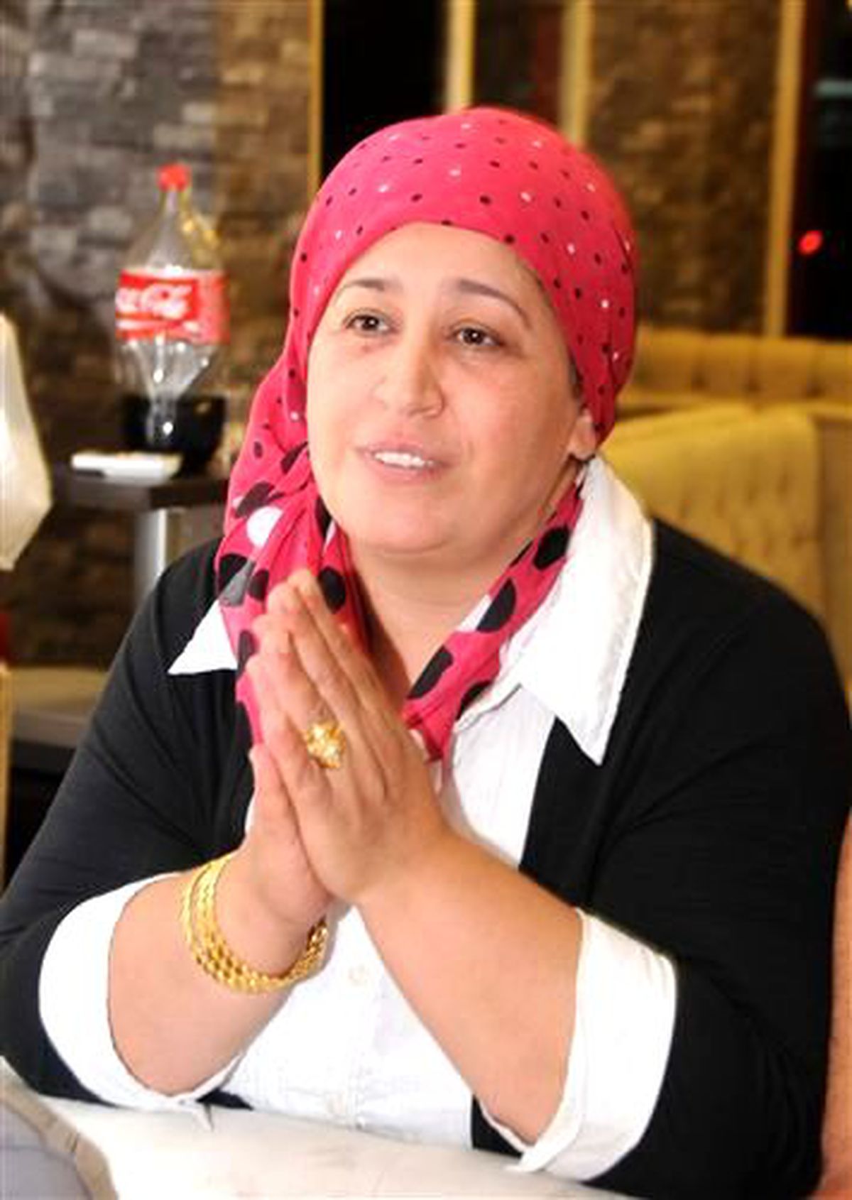 Nur Tatar\'dan Depremi Yaşayan Ailesine Gümüş Madalya