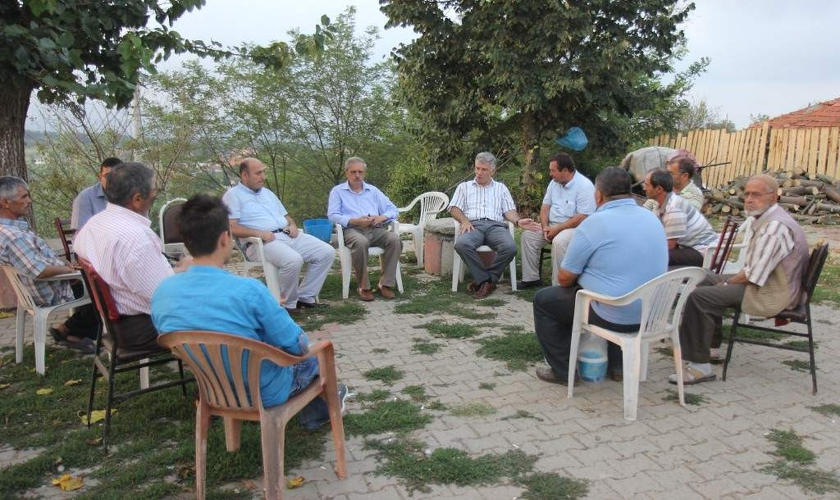 Özak Köylülerin Sorunlarını Dinledi