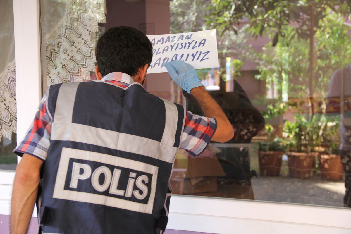 Polisin Genelev Uygulamasında 'Ramazanda Kapalıyız' Sürprizi