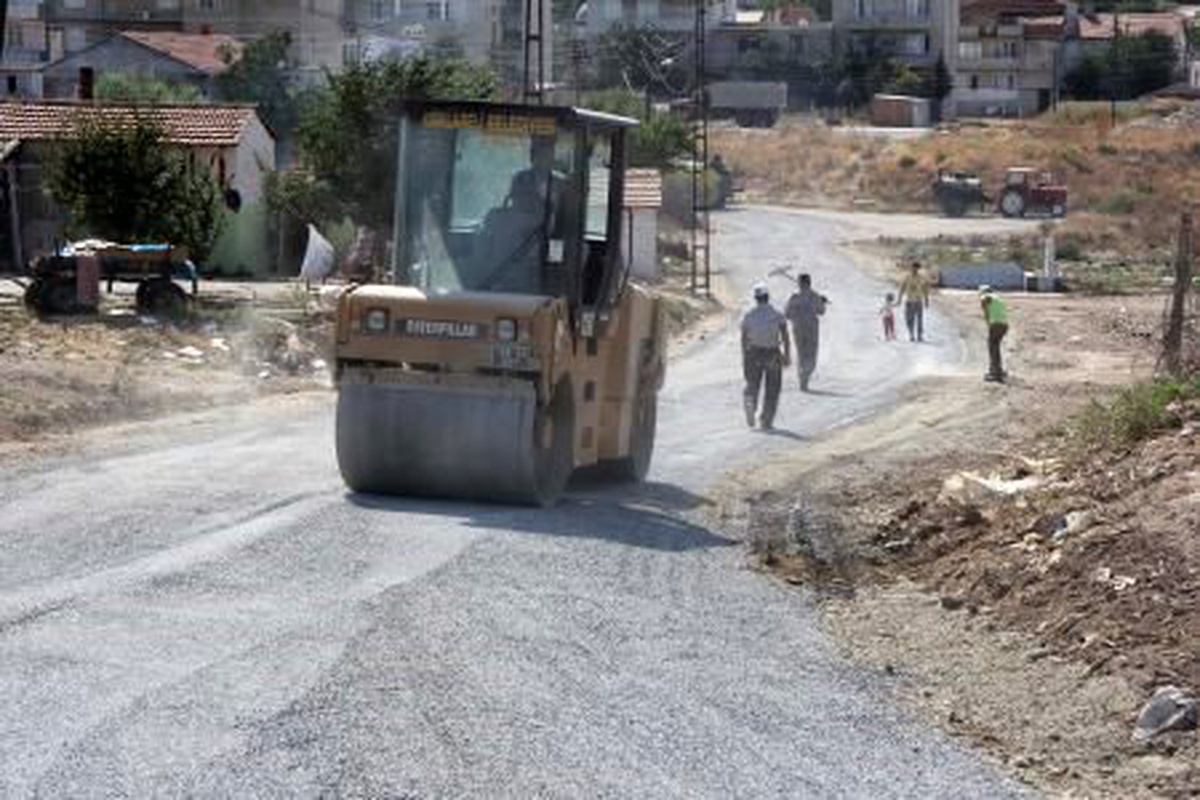 Soğuk Asfalt Atma Çalışmalarımız Sürüyor