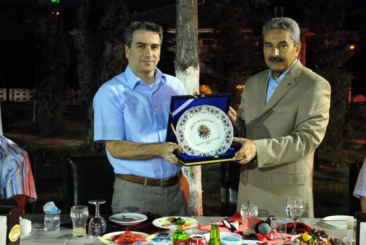 Söğüt Belediye Başkanı Güneş'ten Kaymakam Karagül'e Veda Yemeği