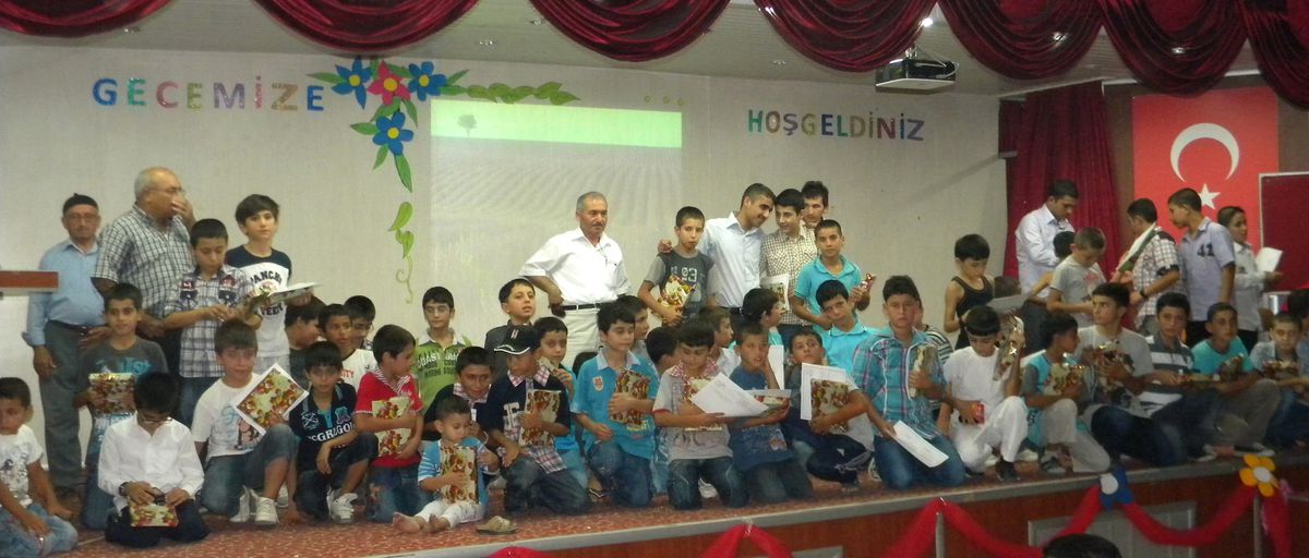 Yaz Kuran Kursu Öğrencileri Ödüllendirildi