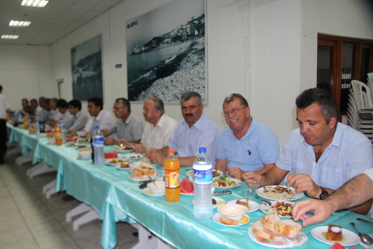 Alaplı Ziraat Odasından Protokol ve Üyelere İftar