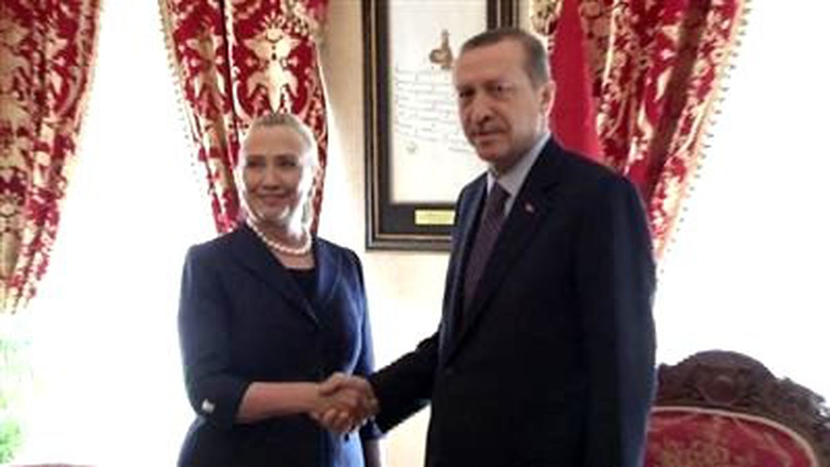 Başbakan Erdoğan, Clinton ile Görüştü
