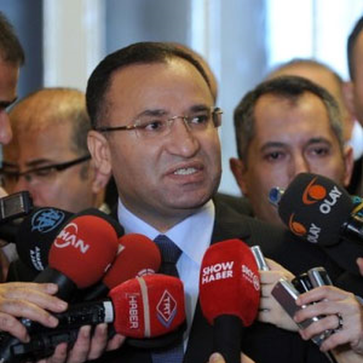 Bekir Bozdağ, Mamak Belediyesinin Kosova\'daki İftarına Katıldı