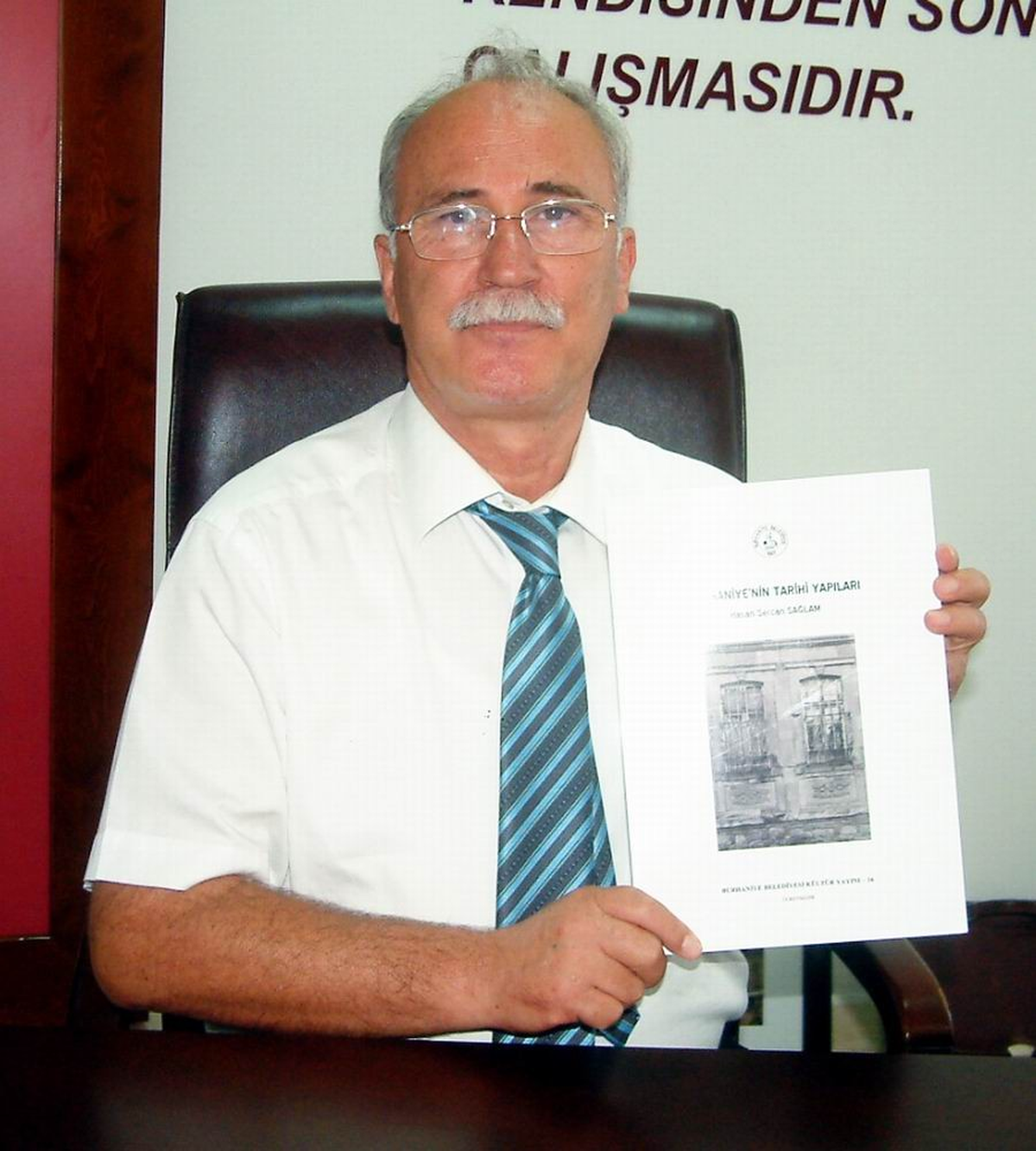 Burhaniye\'de Belediyeden Yeni Bir Kültür Hizmeti