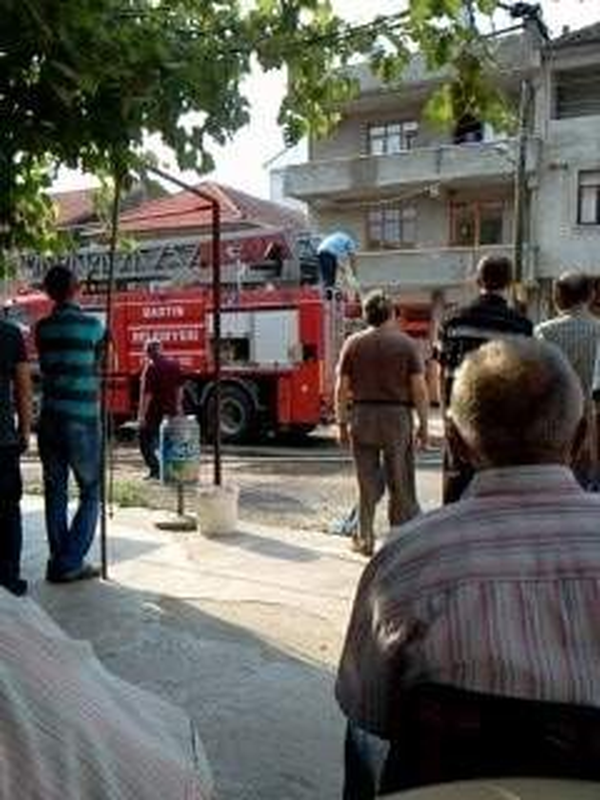 Çatı Yangını Korkuttu