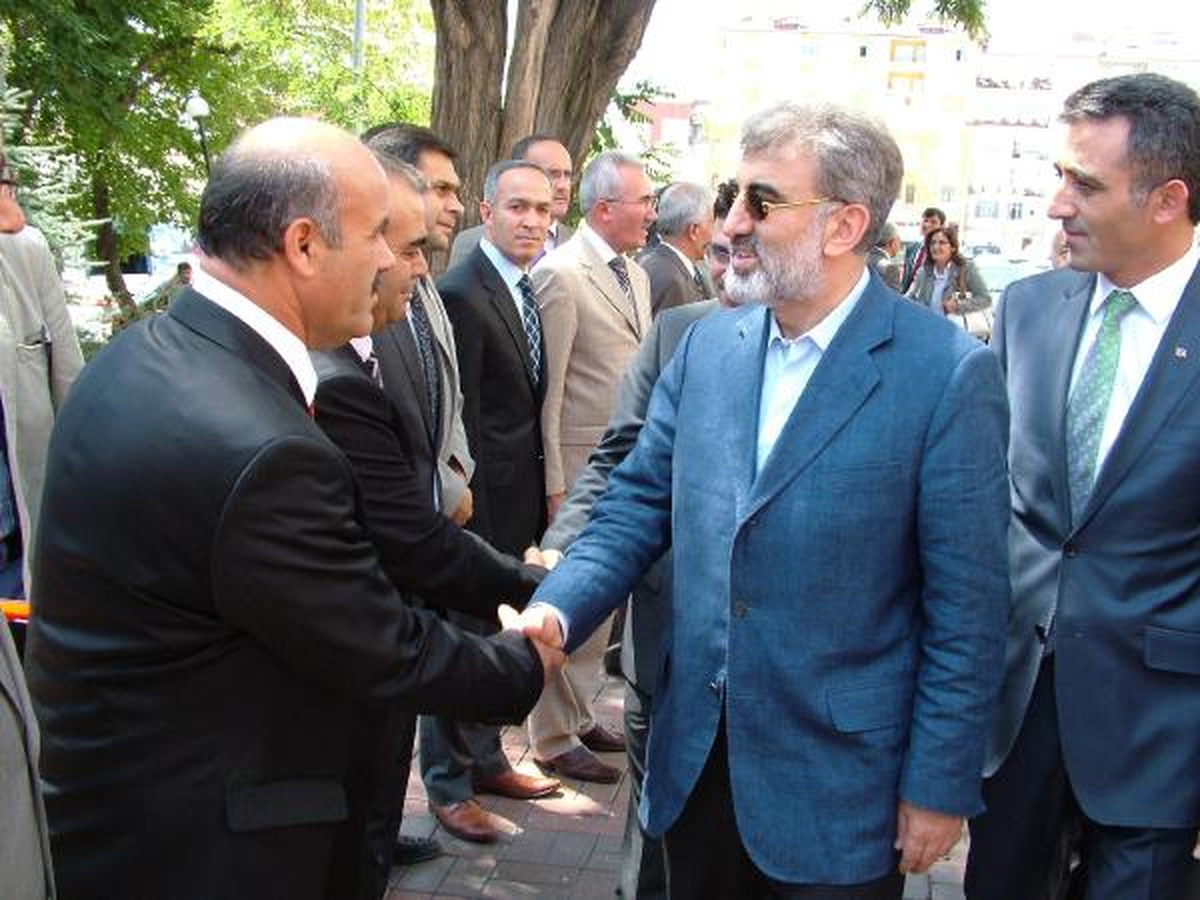 Enerji Bakanı Yıldız; Siz Yatırımcı Olsanız Suriyenin Kuzeyinden Enerji Hattı Geçirir Misiniz?