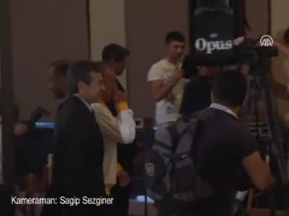 Ezeli Rekabette Centilmenlik Mesajları