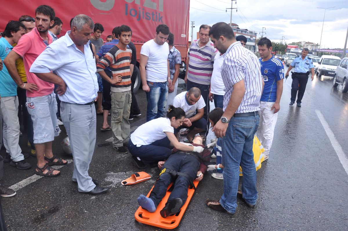 Hayatını Taktığı Kaska Borçlu