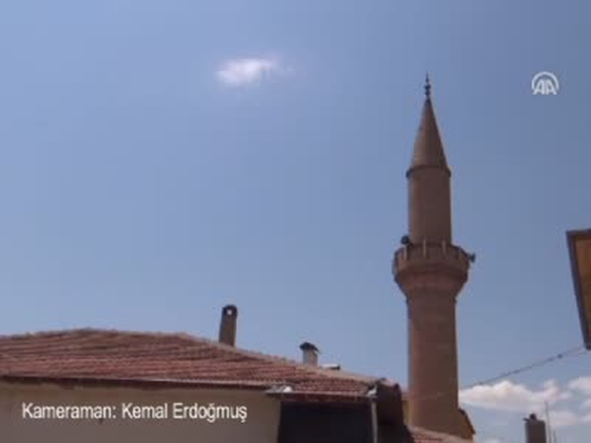"Kaligrafi Sanatçısı İmam"