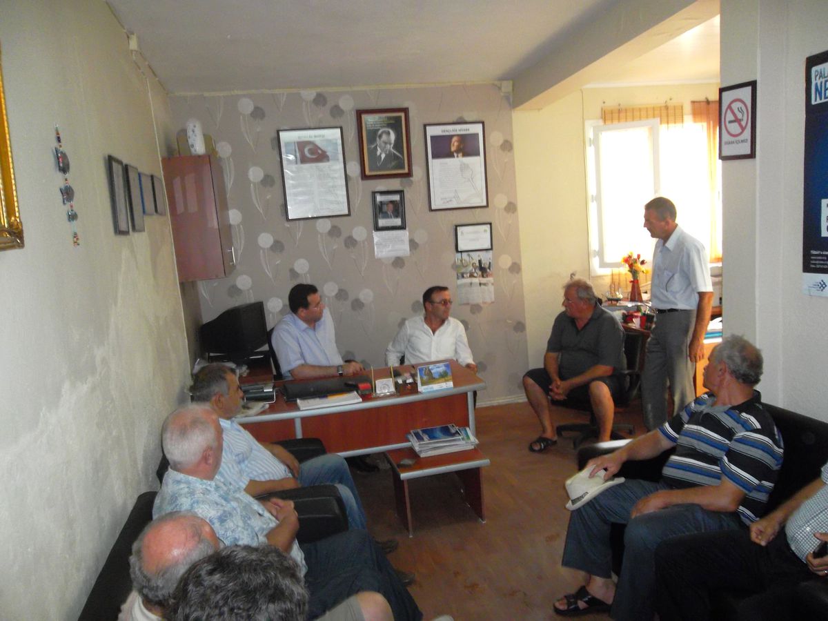 MHP İzmir Milletvekili Tanrıkulu\'dan İzmirli Muhtarlara ve Balıkçılara Ziyaret