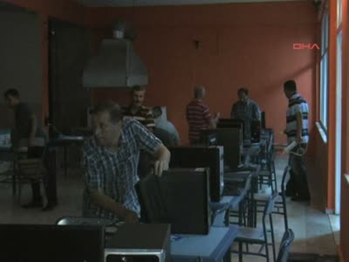527 Suriyeli, Osmaniye\'ye Geldi