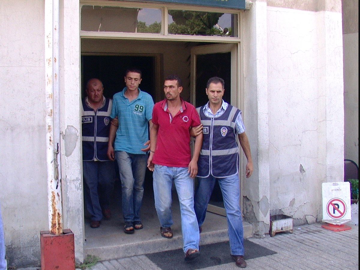 "Sahte Polisler" Yakalandı