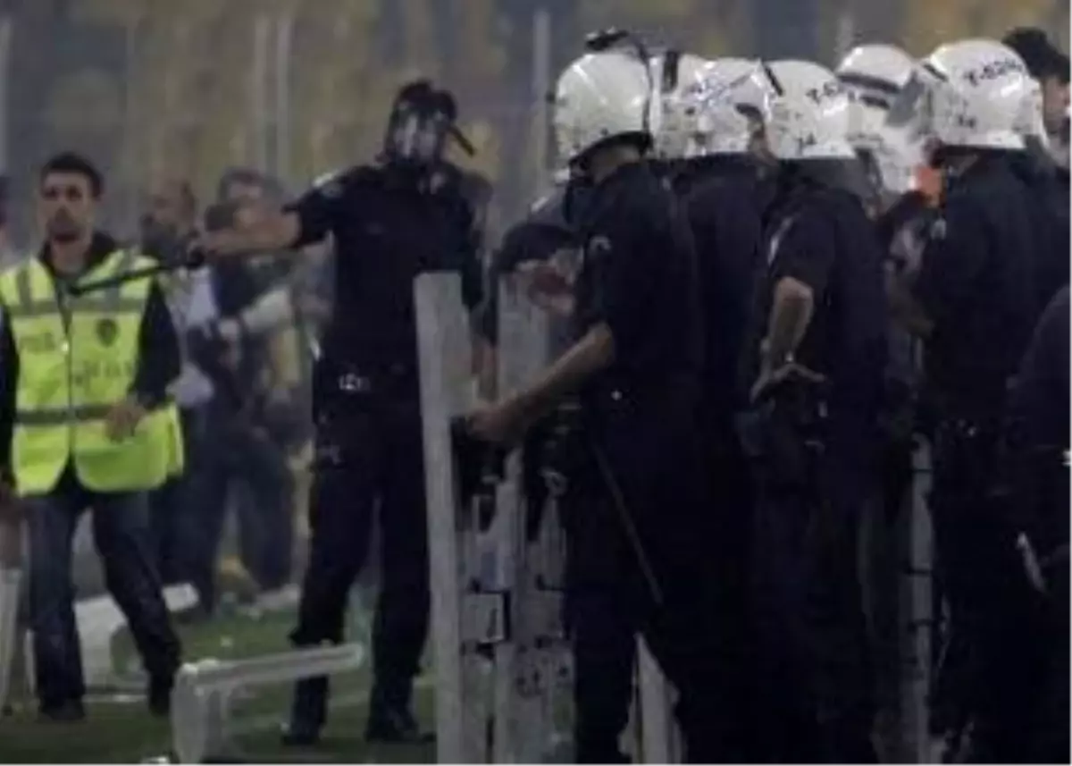 Süper Derbide Büyük Tehlike