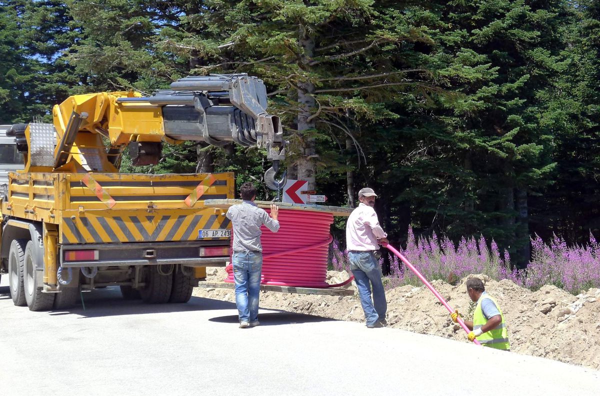 Uludağ\'daki Çadırcılar Elektrik Fiyatının Ucuzlatılmasını Bekliyor