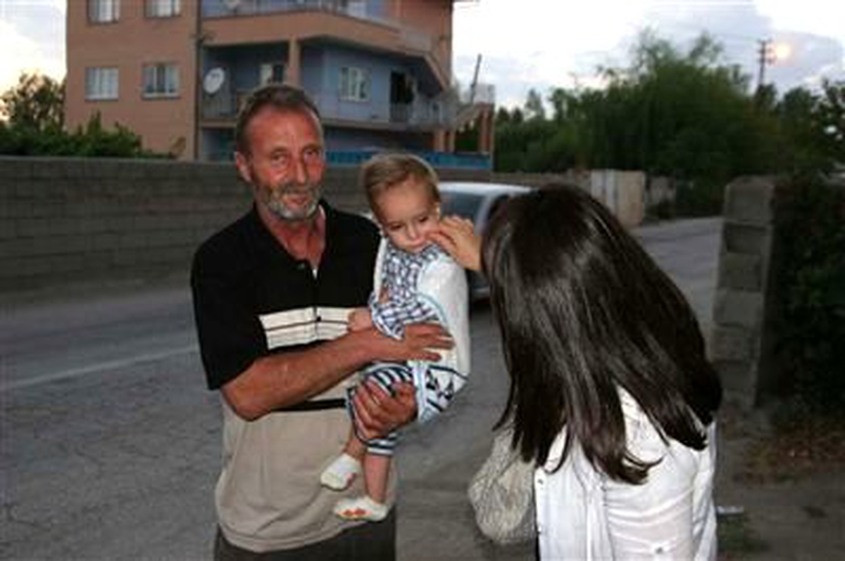 AK Parti Milletvekili Orhan\'ın Ev Ziyaretleri