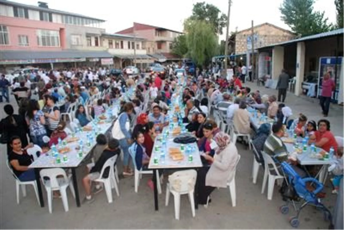 AK Parti Silifke Teşkilatından İftar