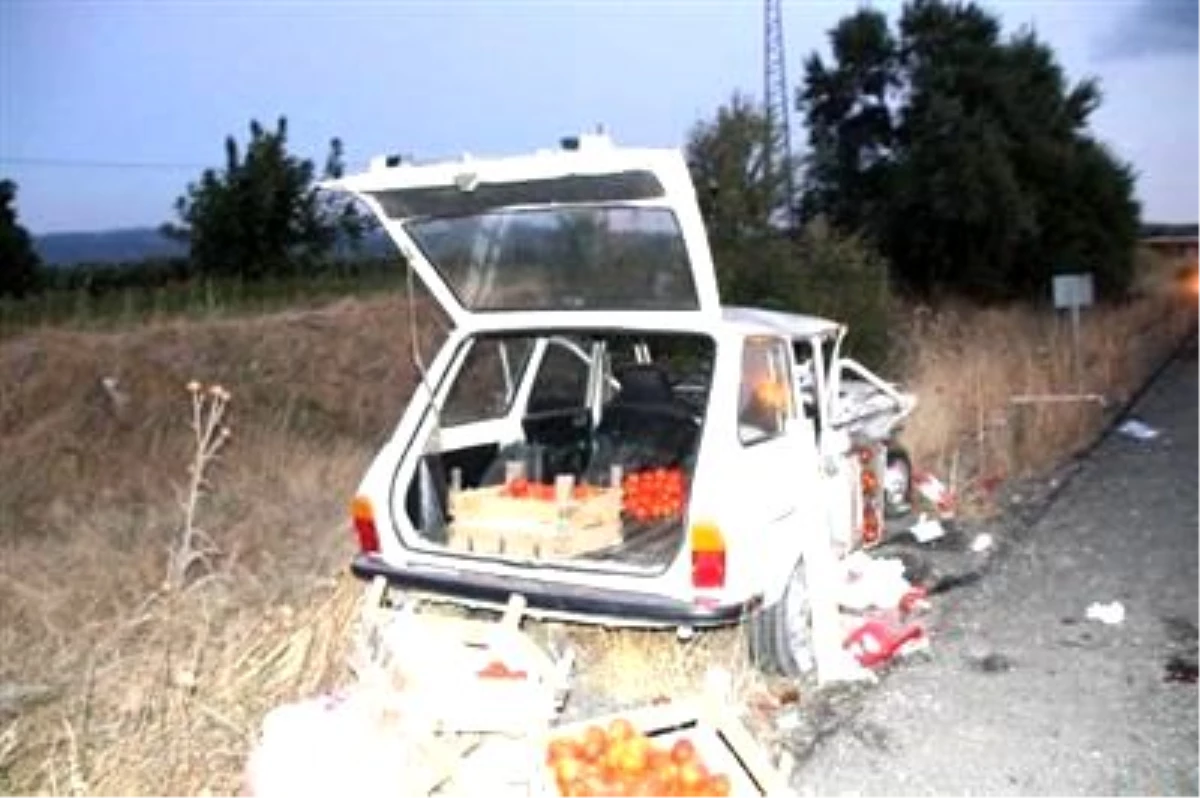 Akhisar\'da Trafik Kazası: 5 Yaralı