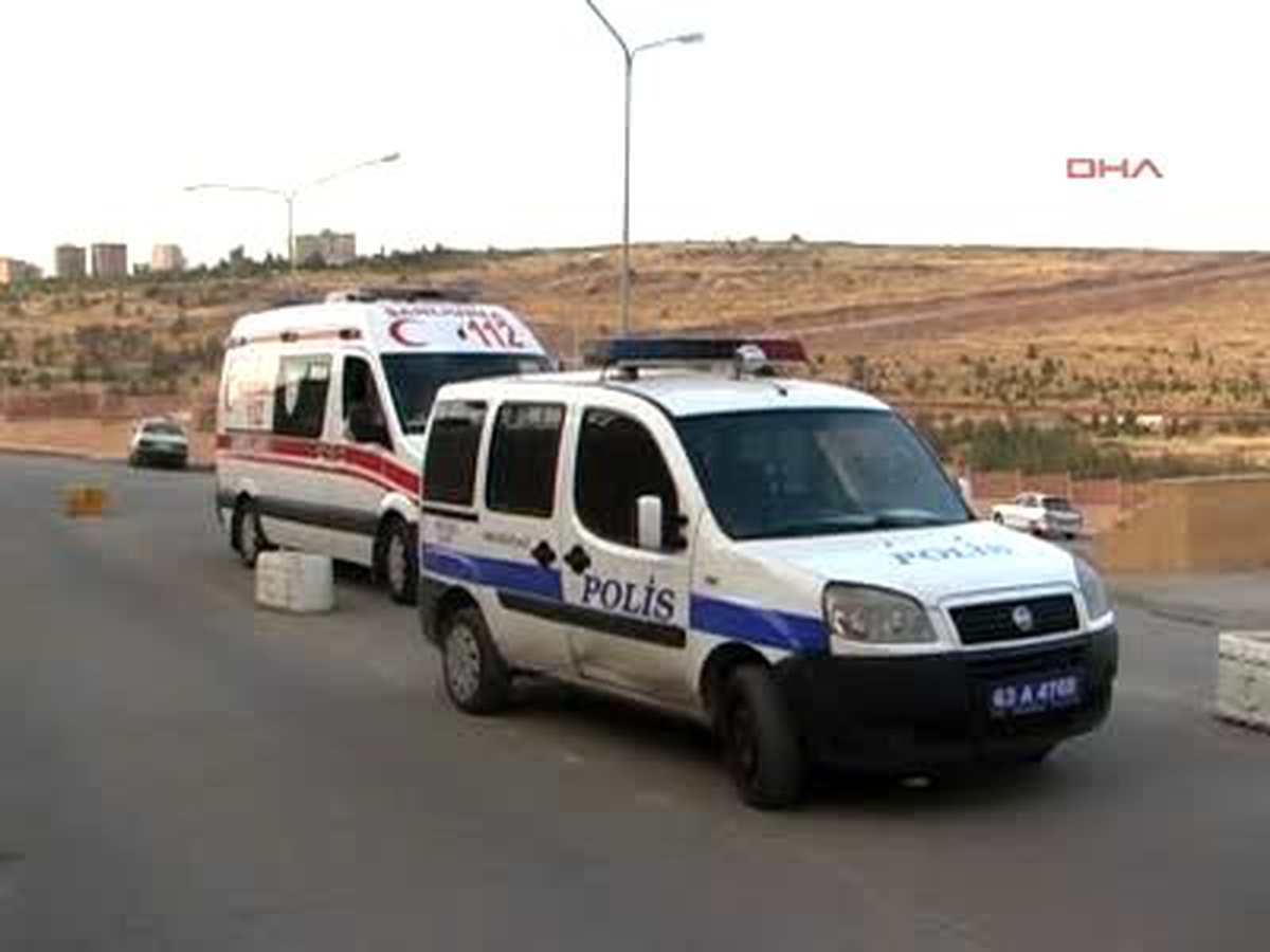 Bariyerlere Çarpan Sürücü Öldü