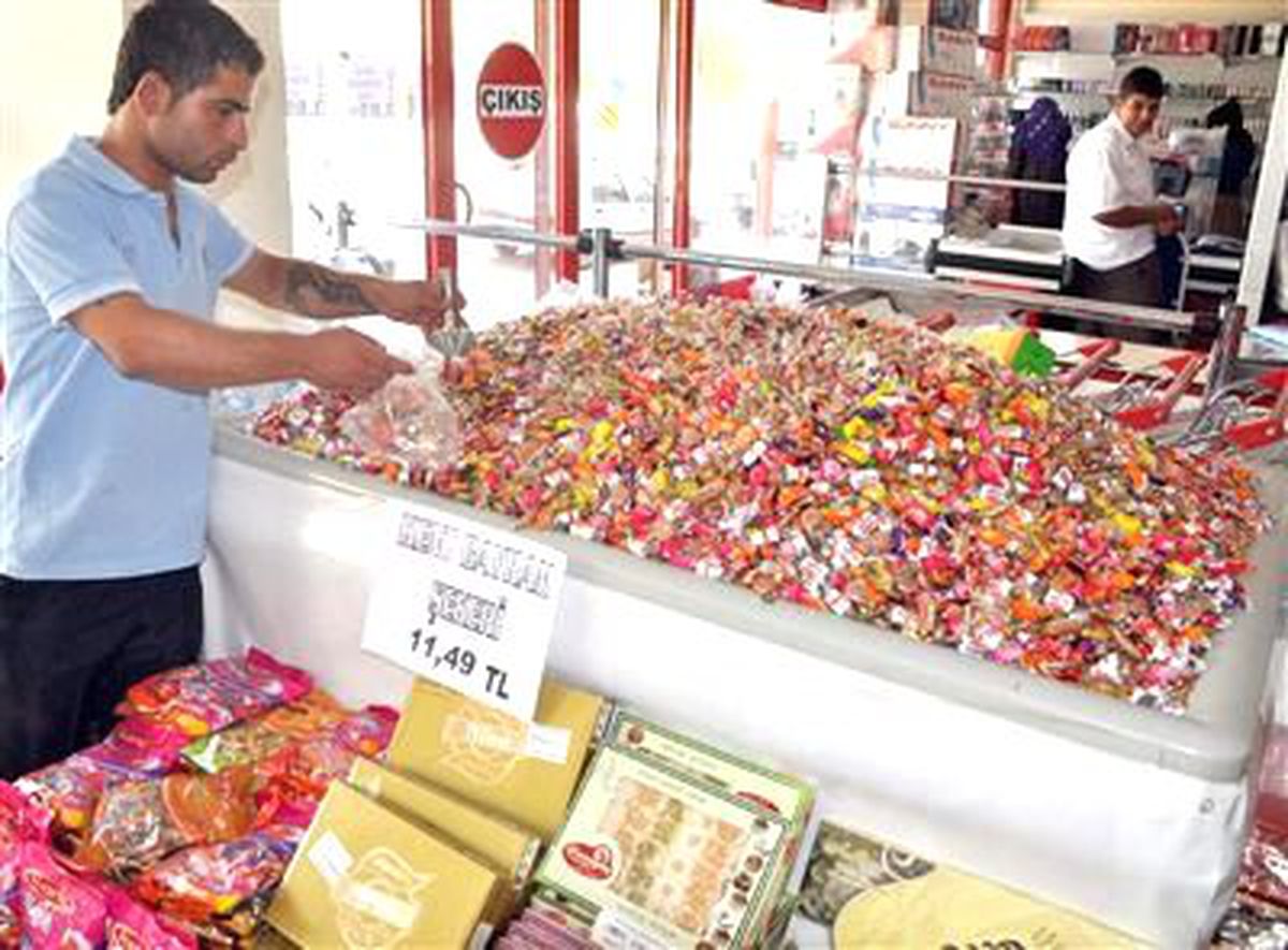 Bayram Şekerleri Tezgahlarda Yerini Aldı
