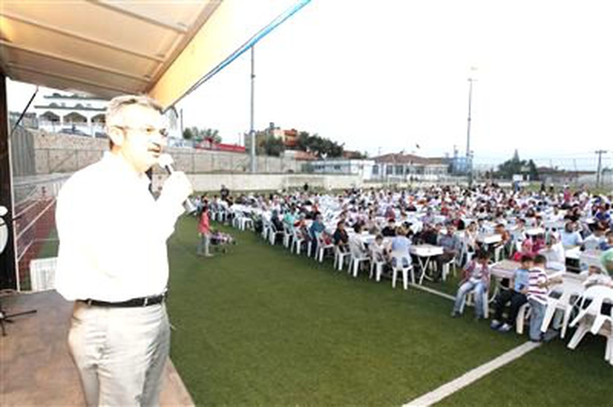 Beylikbağı Mahallesi Sakinleri İftarda Buluştu
