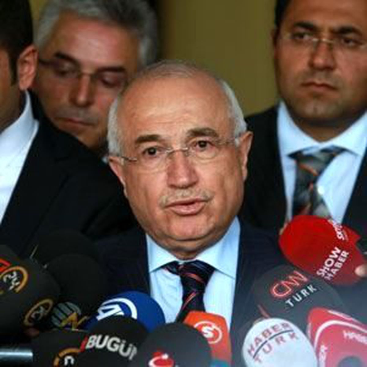 "CHP\'li Aygün\'ün Kaçırılması Millet İradesine Yapılan Saygısızlıktır"