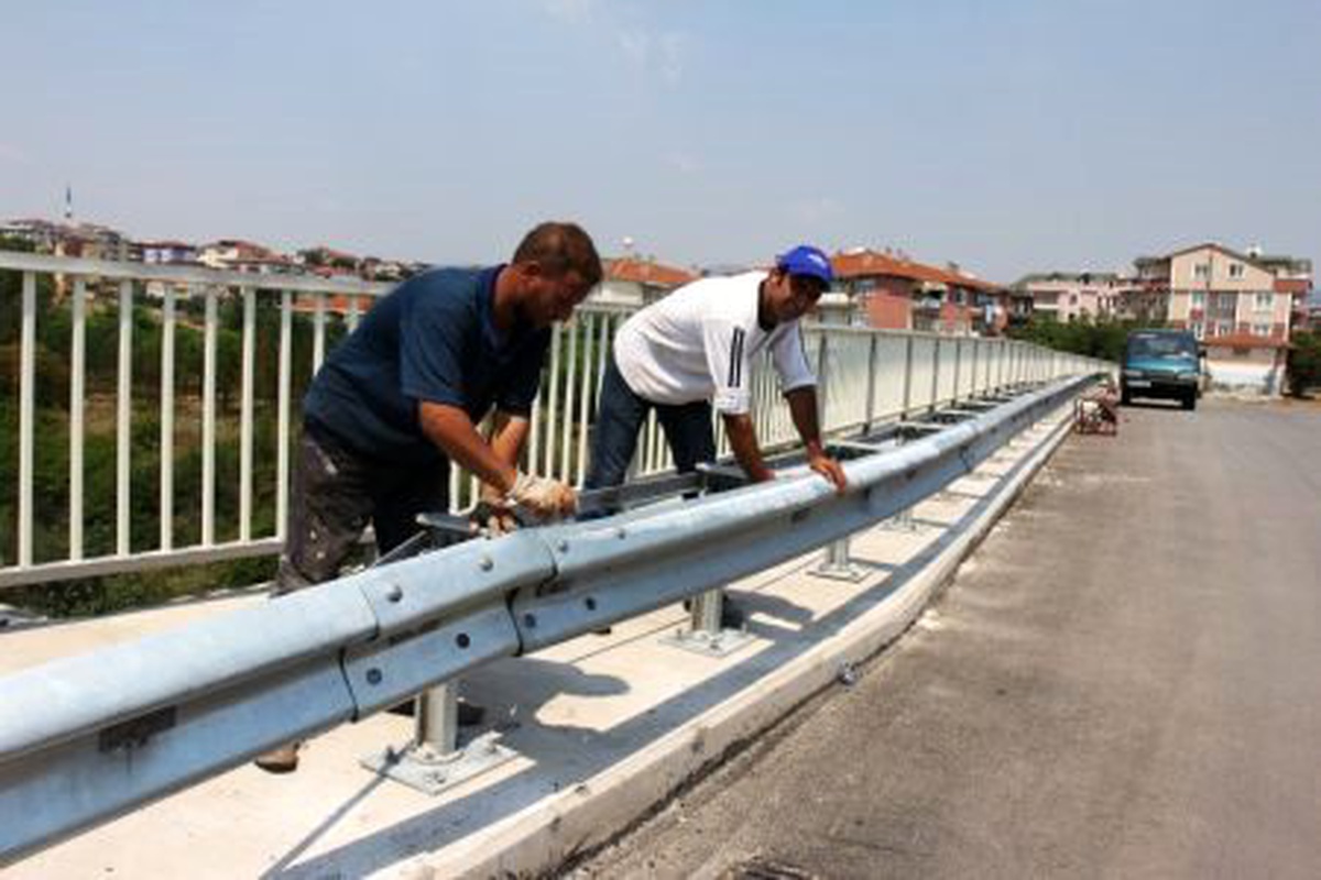 Demiryolu Köprüsünde Güvenlik Çalışması