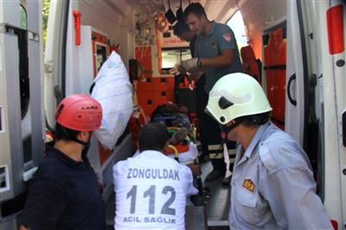 Ereğli\'de Trafik Kazası: 5 Yaralı