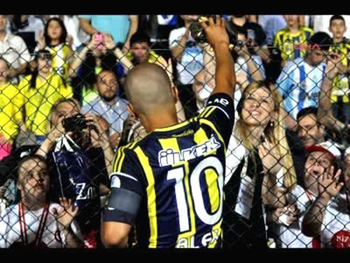 Fenerbahçe\'den Alex Açıklaması