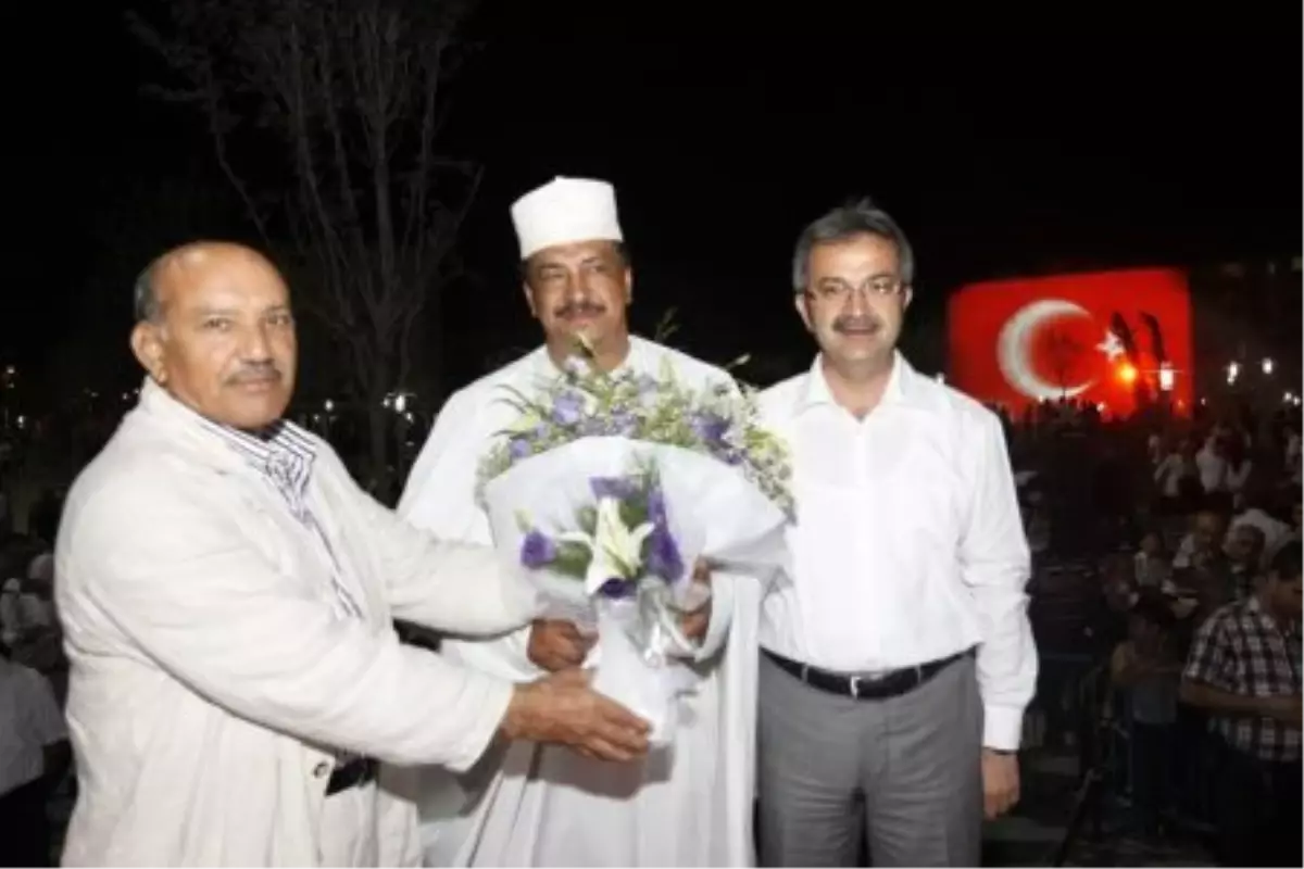 Gebze Meydanında Kur'an Ziyafeti