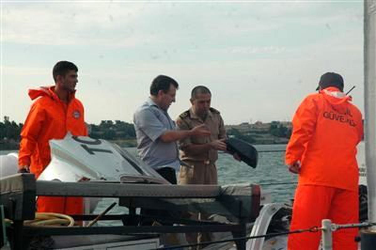 Hezarfen\'den Havalanan Uçak Marmara Denizi\'ne Düştü: 2 Pilot Kayıp (3)