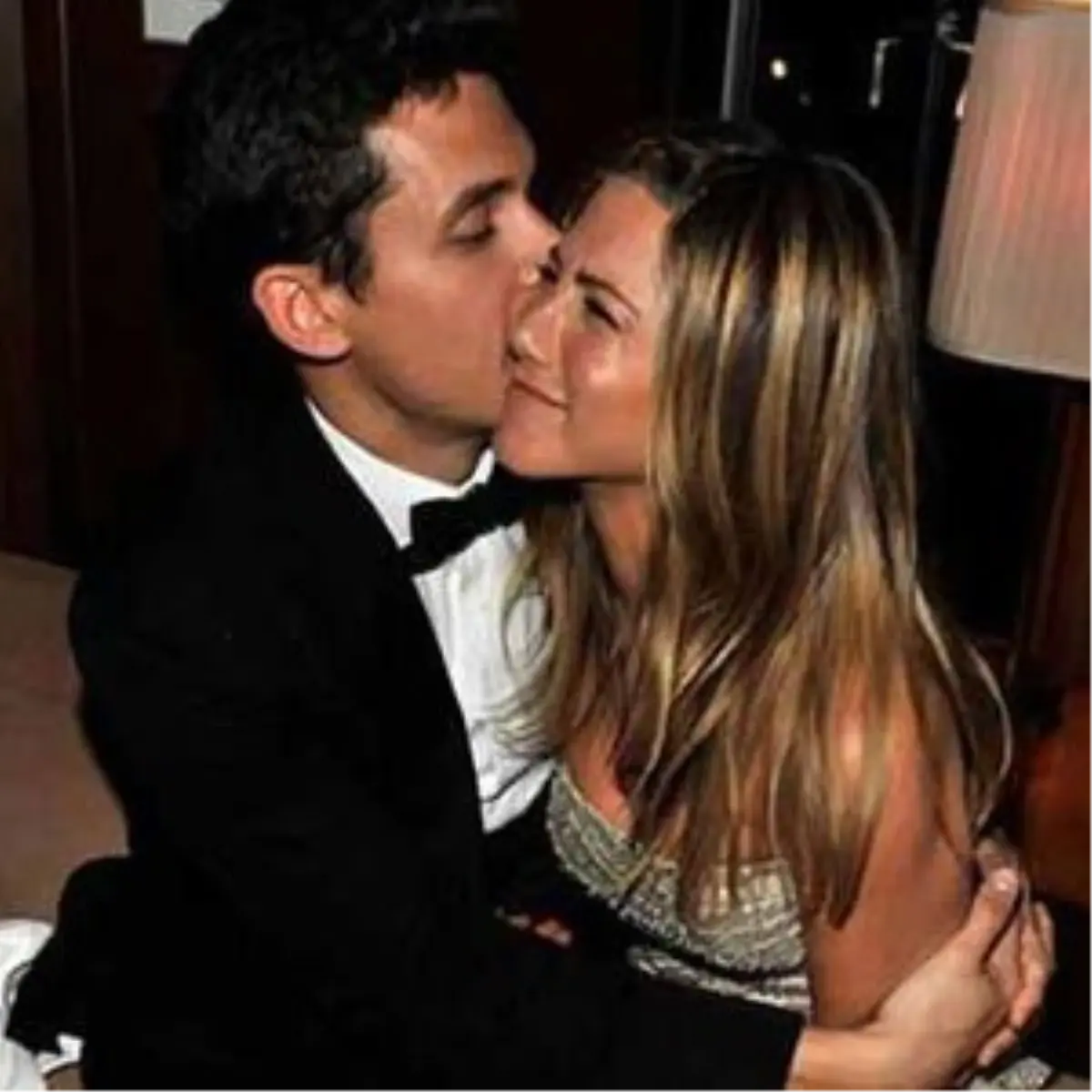 Jennifer Aniston ile Justin Theroux Nişanlandı