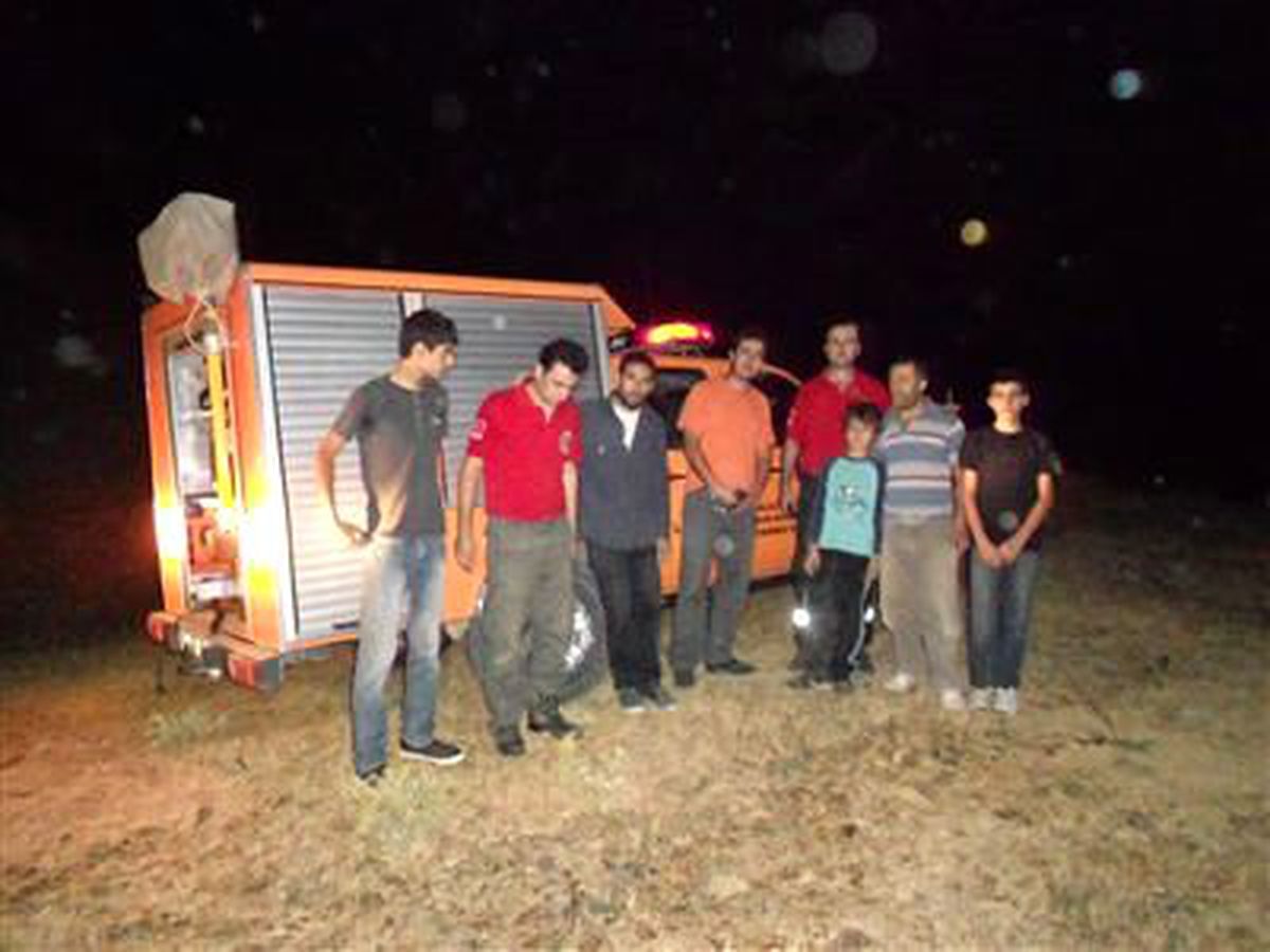 Kayalıklarda Mahsur Kalan Beş Kişi Kurtarıldı