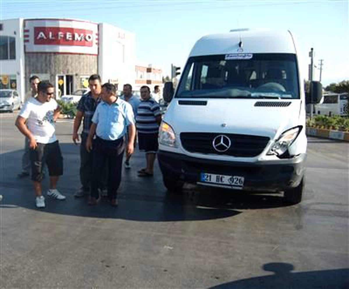 Kız Arkadaşını Yaralı Halde Bırakıp Kaçmak İstedi