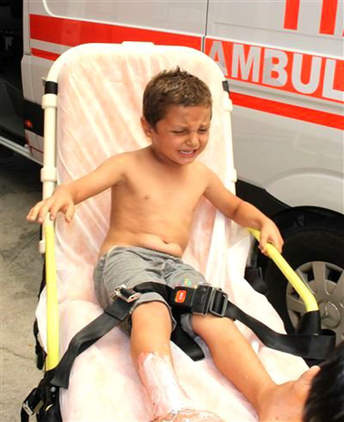 Midibüsün Radyatörü Patladı 14 Kişi Yaralandı