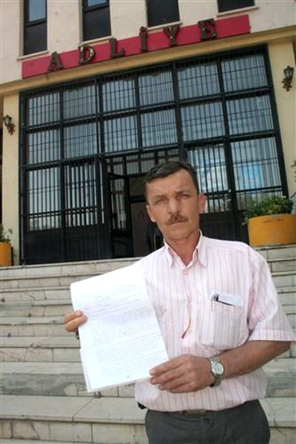Parasını Alamayan İnşaat İşçisi Suç Duyurusunda Bulundu